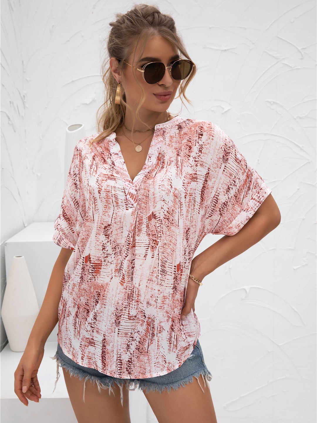 

URBANIC White & Brown Abstract Printed Extended Sleeves Regular Top