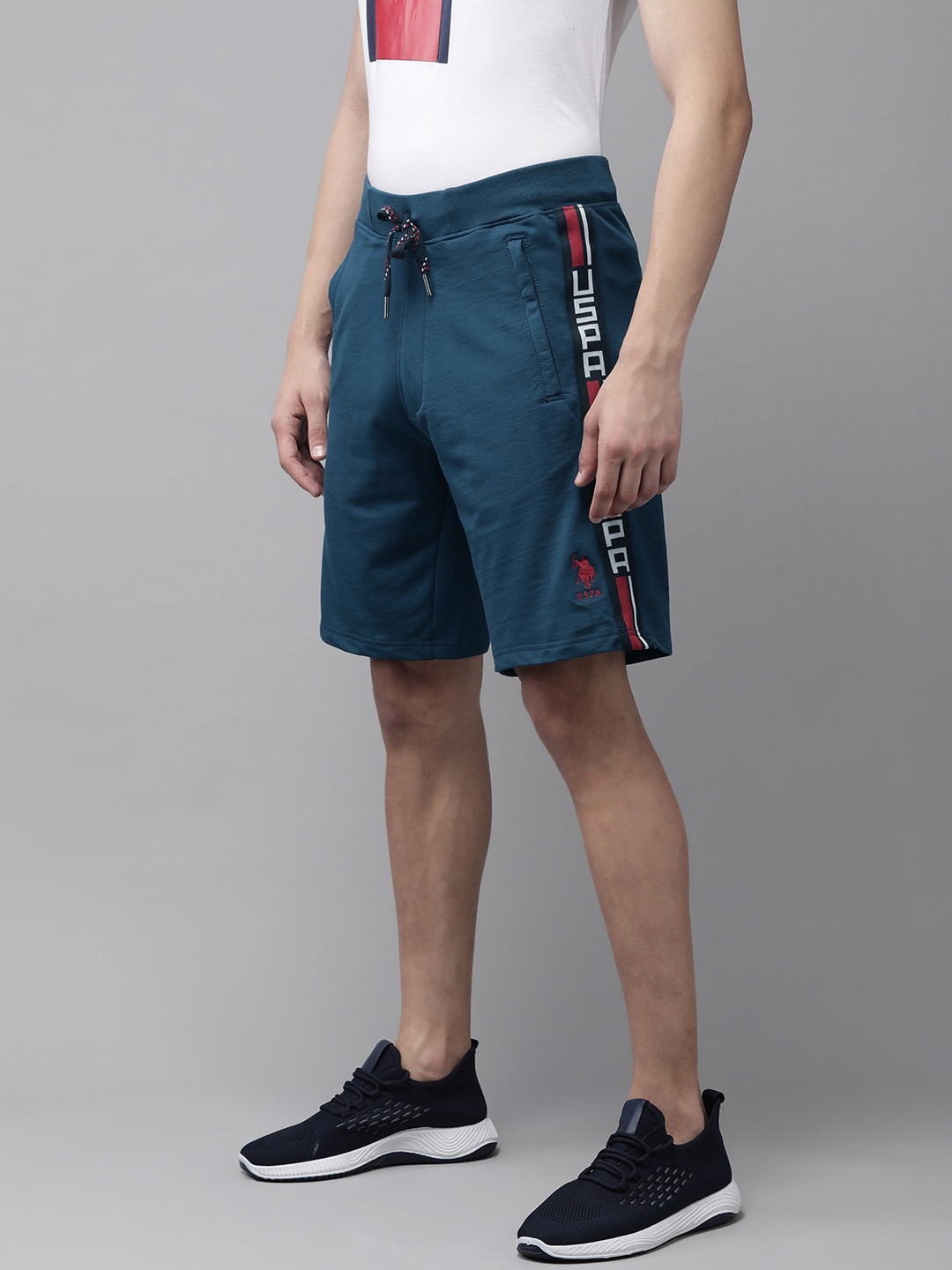 

U.S. Polo Assn. Men Navy Blue Solid Regular Shorts