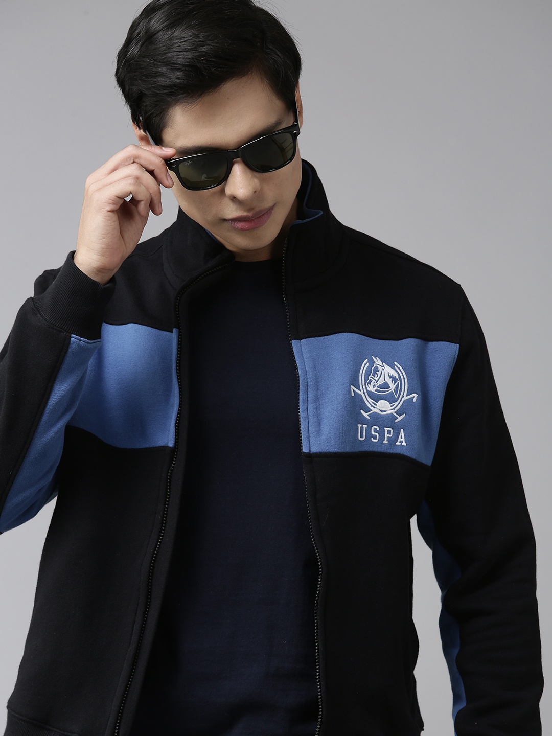 

U S Polo Assn Men Black & Blue Colourblocked Cotton Sweatshirt