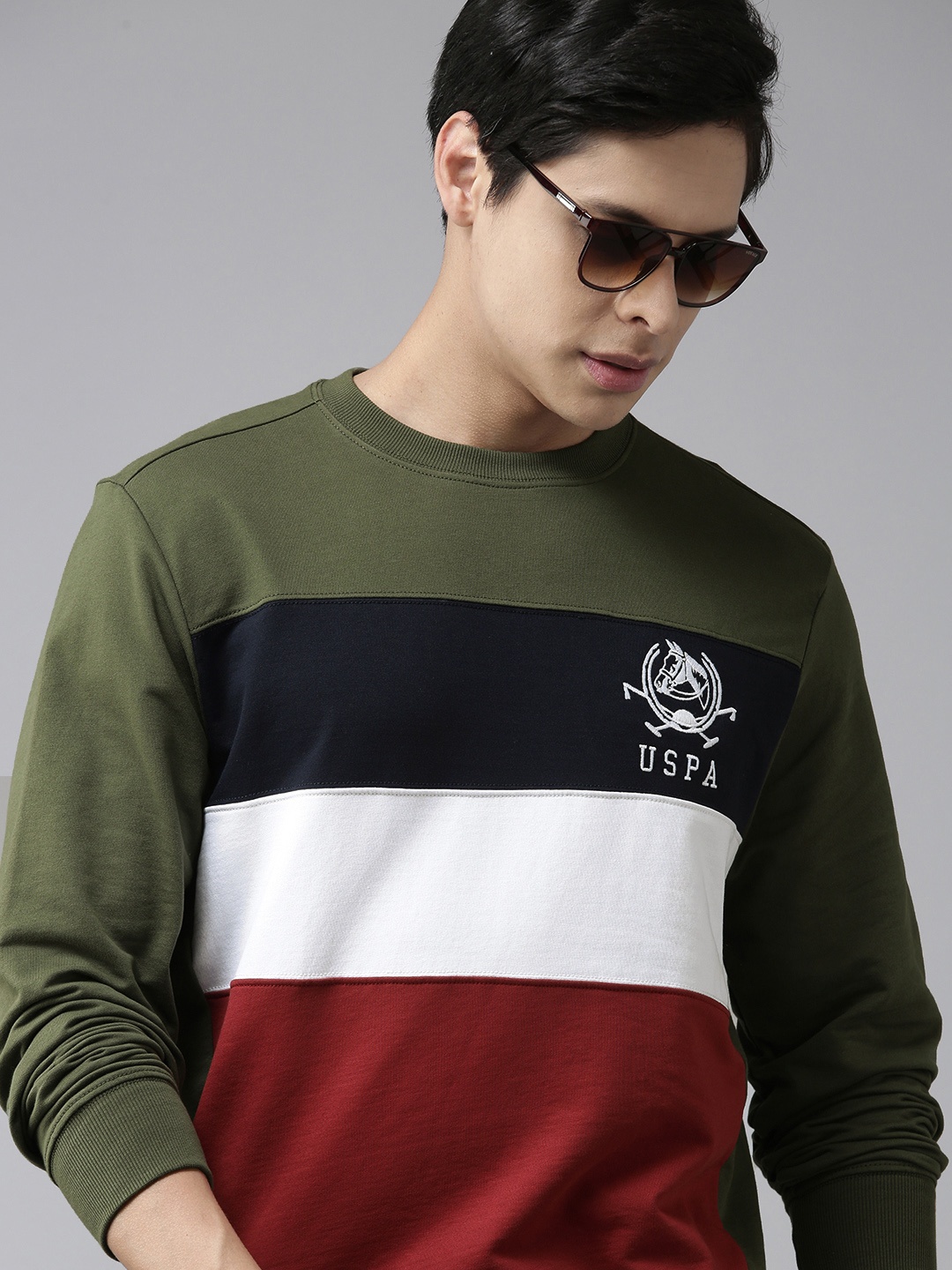 

U S Polo Assn Men Olive Green Colourblocked Sweatshirt