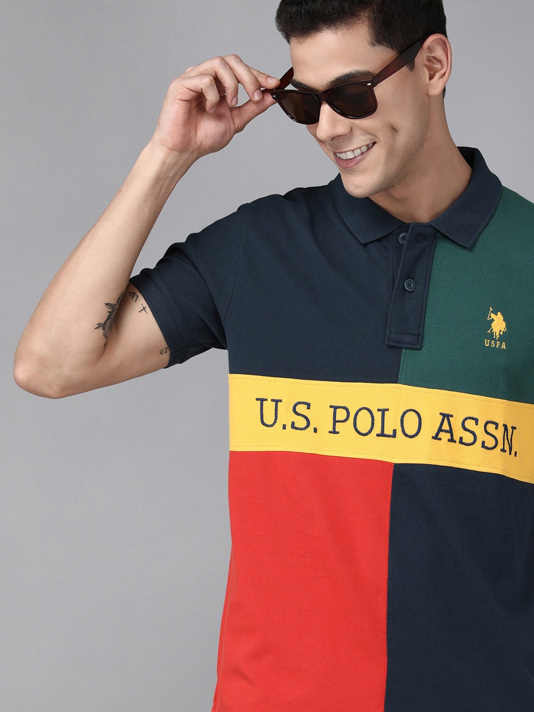

U S Polo Assn Men Blue & Red Colourblocked Polo Collar Slim Fit T-shirt