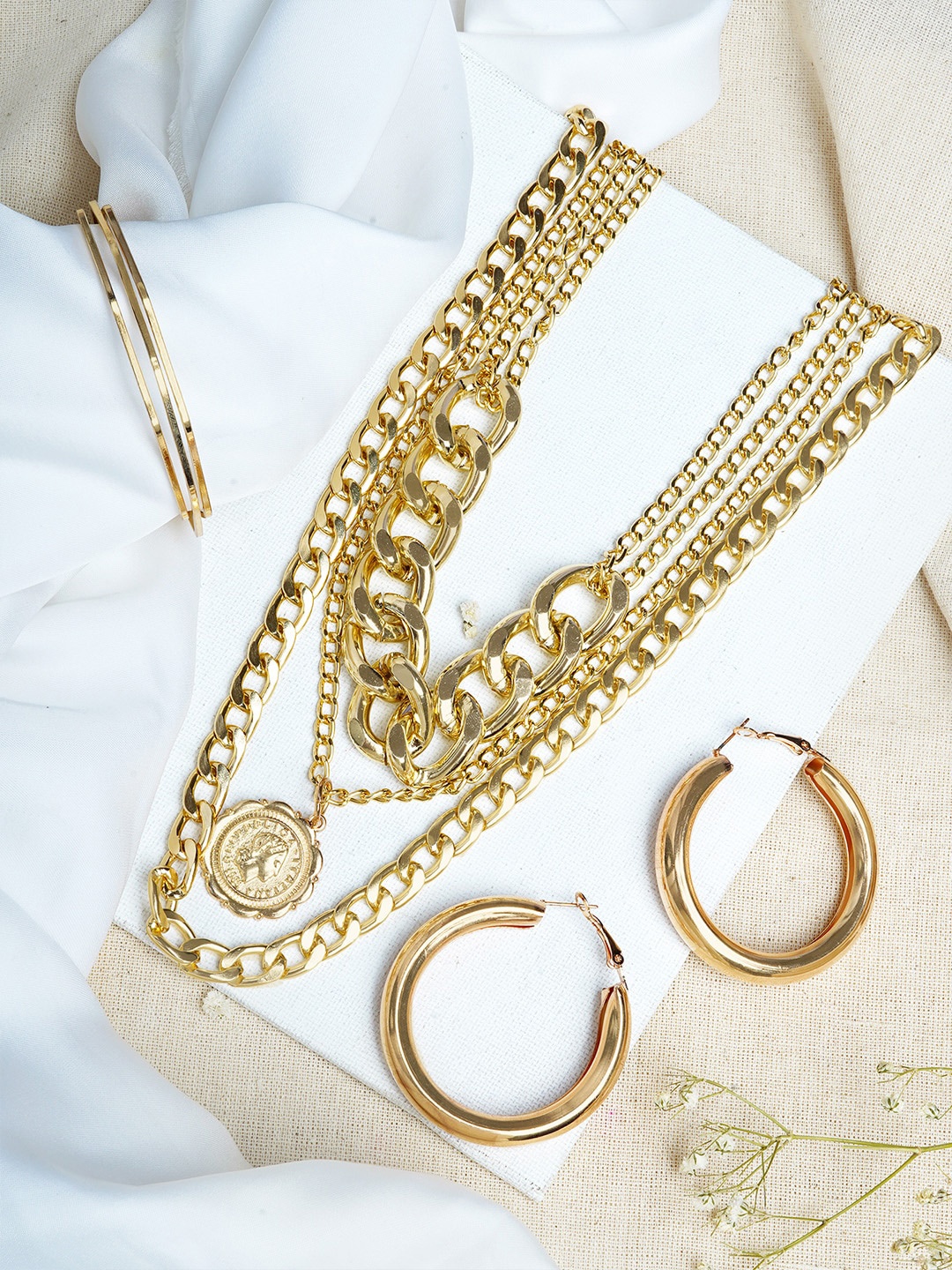 

JOKER & WITCH Gold-Plated Layered Jewellery Set