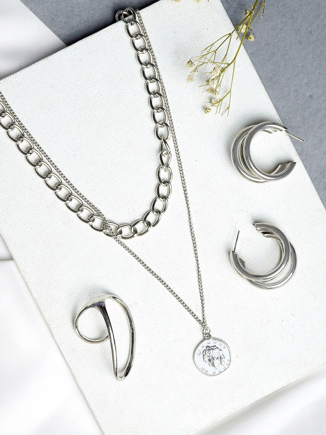 

JOKER & WITCH Silver-Plated Jewellery Set