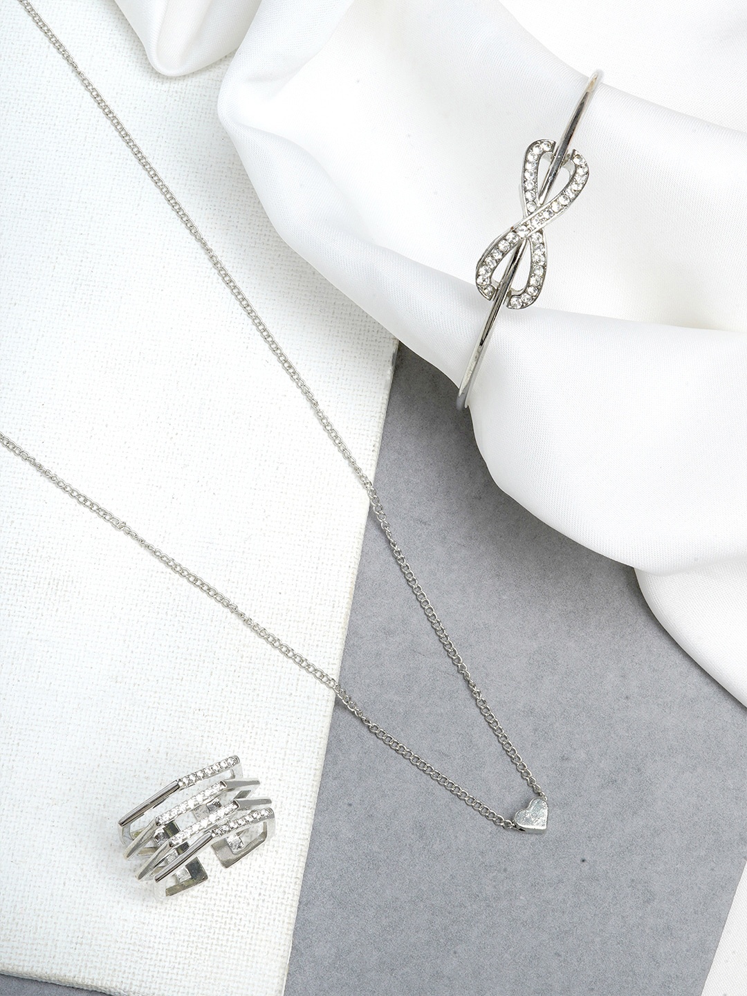 

JOKER & WITCH Silver-Plated White Stone-Studded Dew Jewellery Set