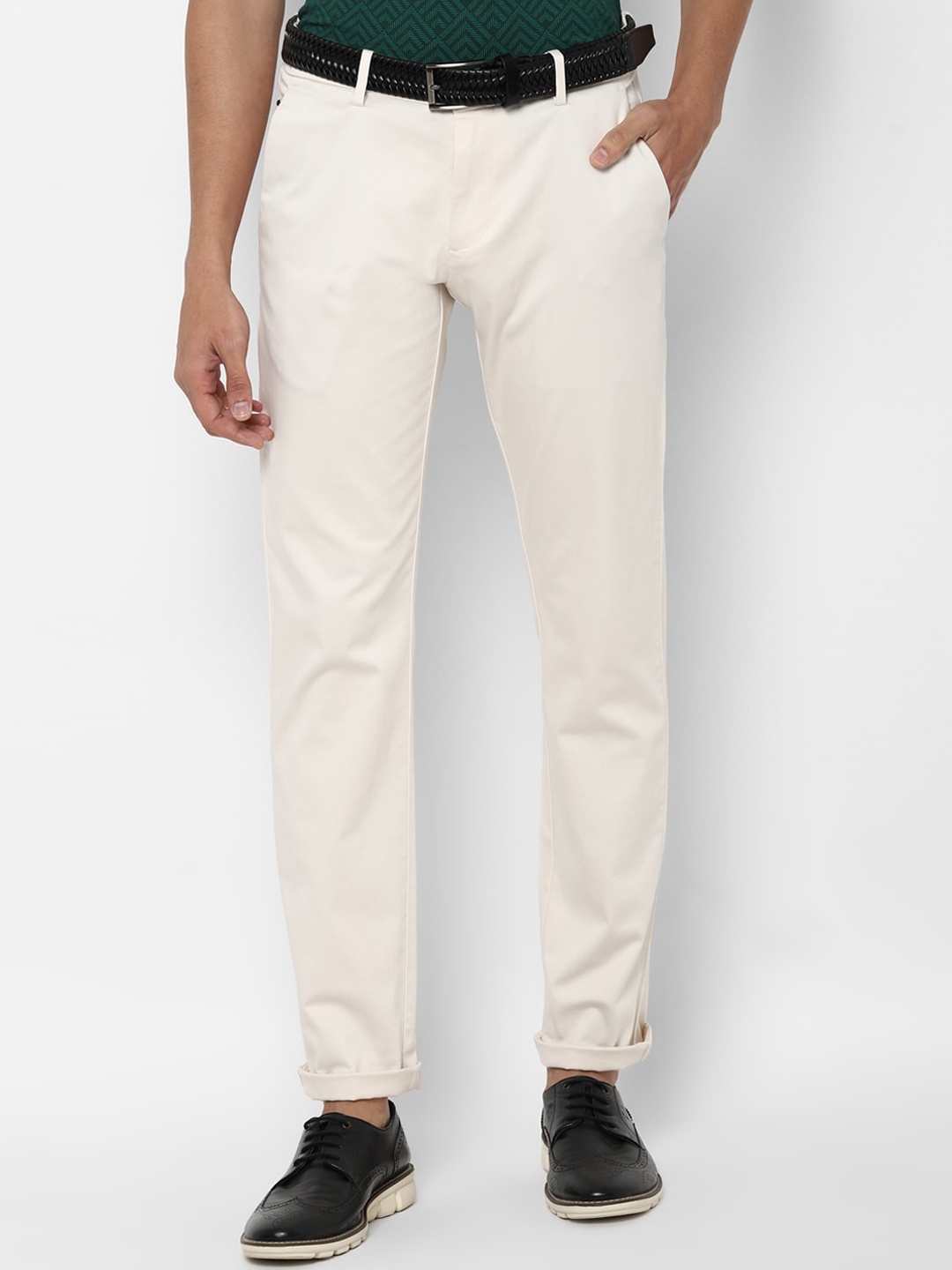 

Allen Solly Men Beige Solid Slim Fit Trousers