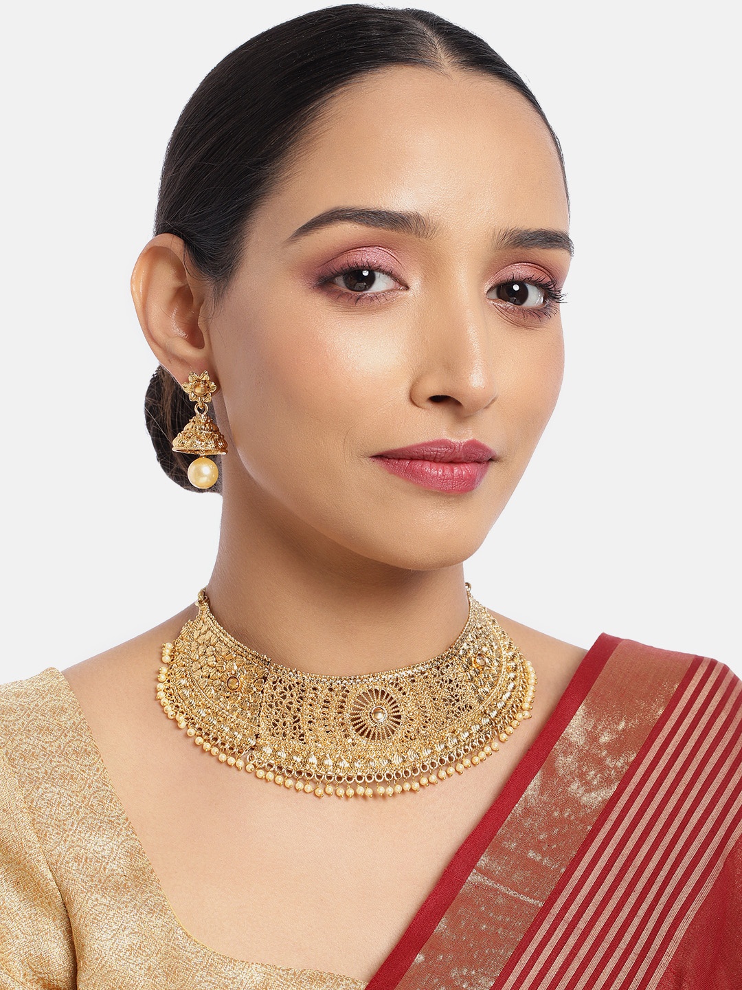 

ASMITTA JEWELLERY Women Gold-Toned Traditional Floral design Choker Necklace Set