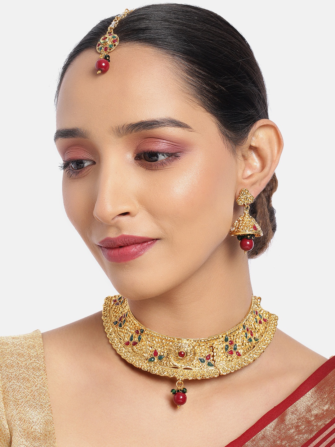 

ASMITTA JEWELLERY Women Gold-Toned & Red Choker Necklace Set With Maang Tika