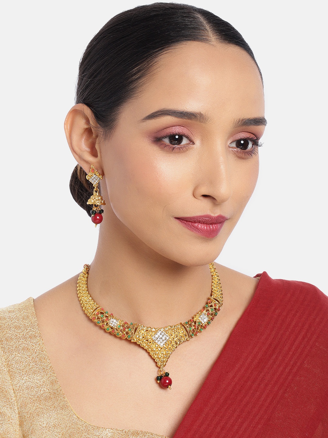 

ASMITTA JEWELLERY Kundan Studded Choker Necklace Set, Gold