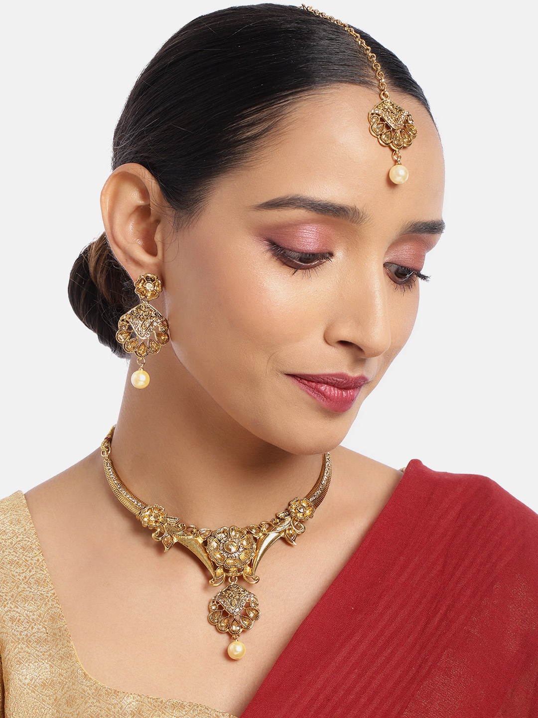 

ASMITTA JEWELLERY Unique Gold Toned Choker Necklace Set