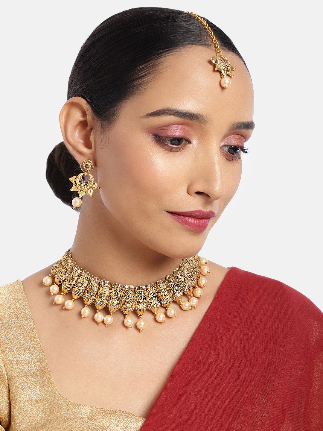 

ASMITTA JEWELLERY Gold Toned Kundan Pearl Studded Necklace Set