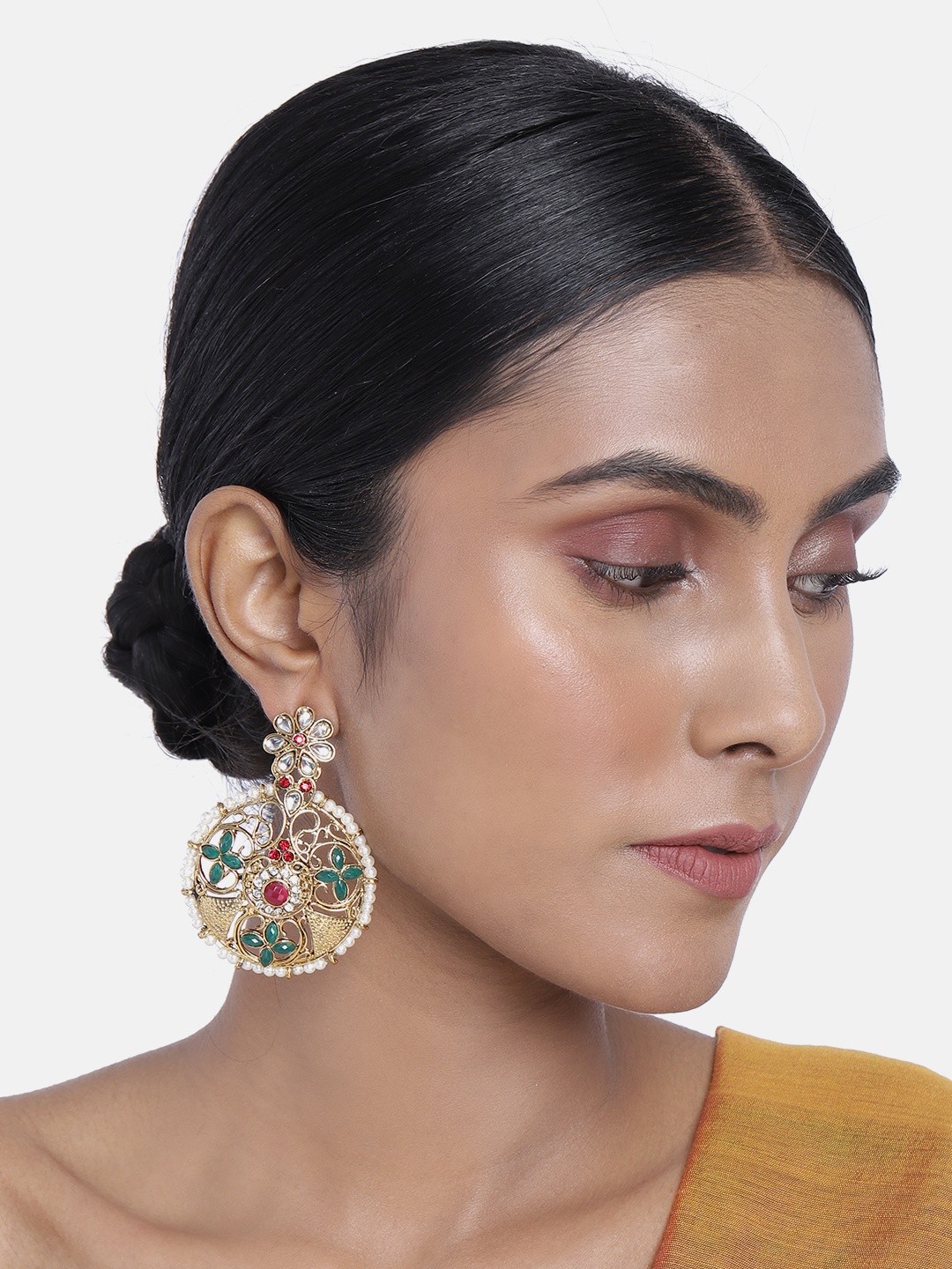 

ASMITTA JEWELLERY Gold-Toned Circular Studs Earrings