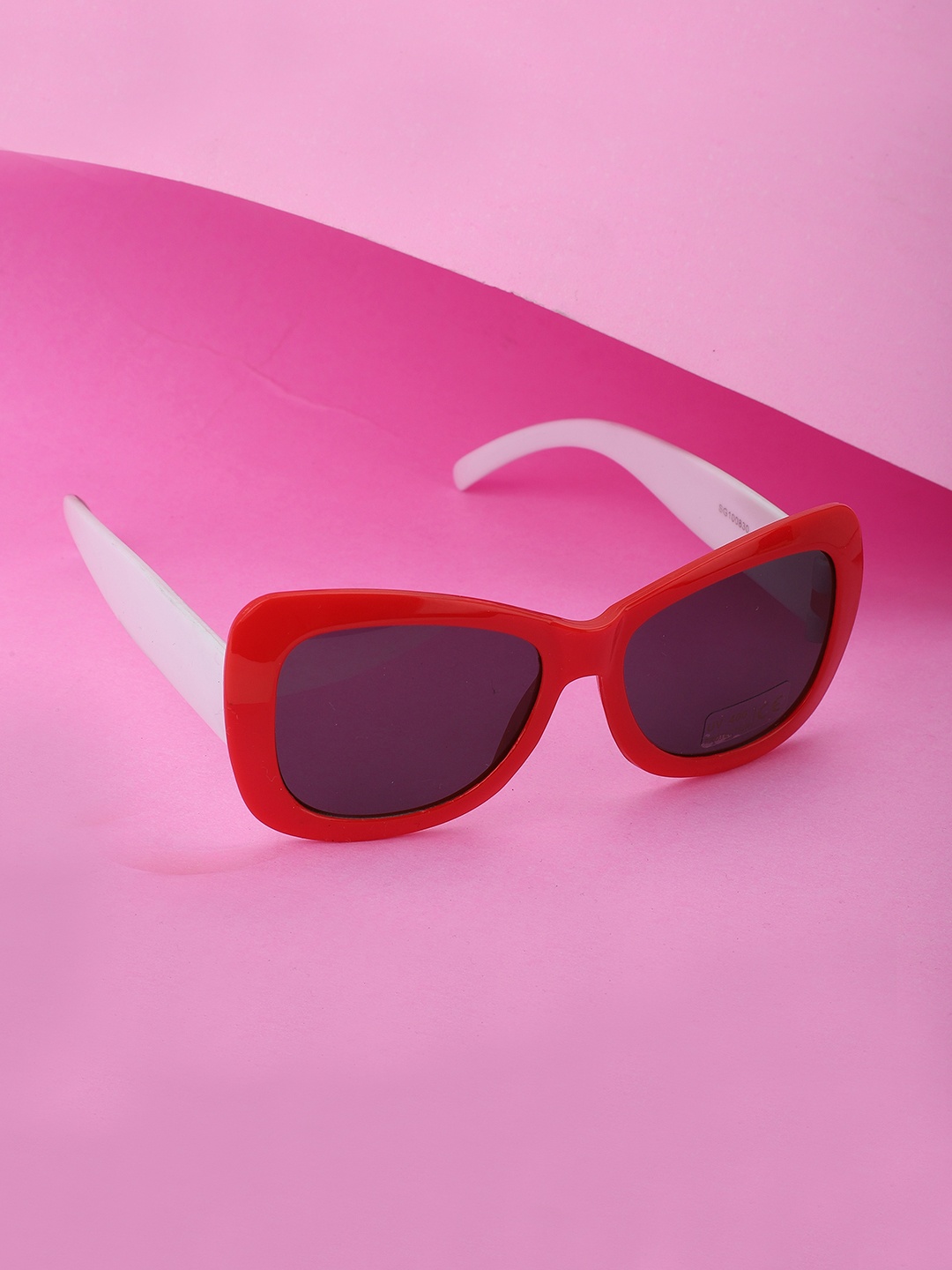 

Carlton London Girls Square Sunglasses with UV Protected Lens, Black
