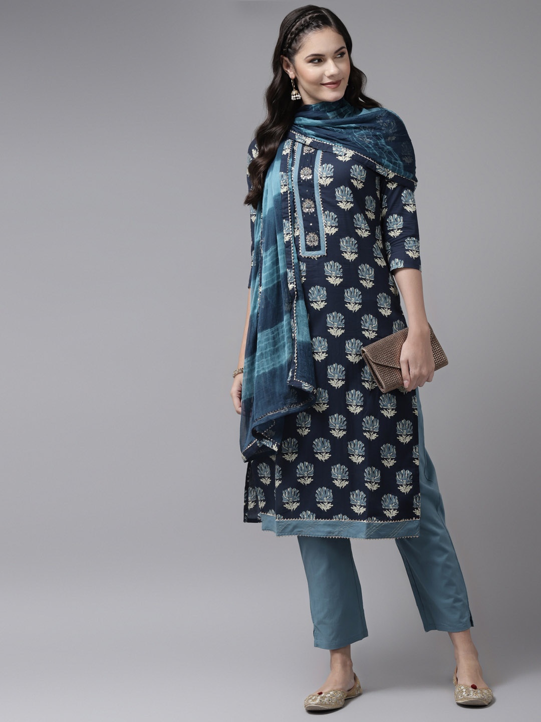 

Yufta Women Teal Blue Ethnic Motifs Printed Kurta with Palazzos & Dupatta