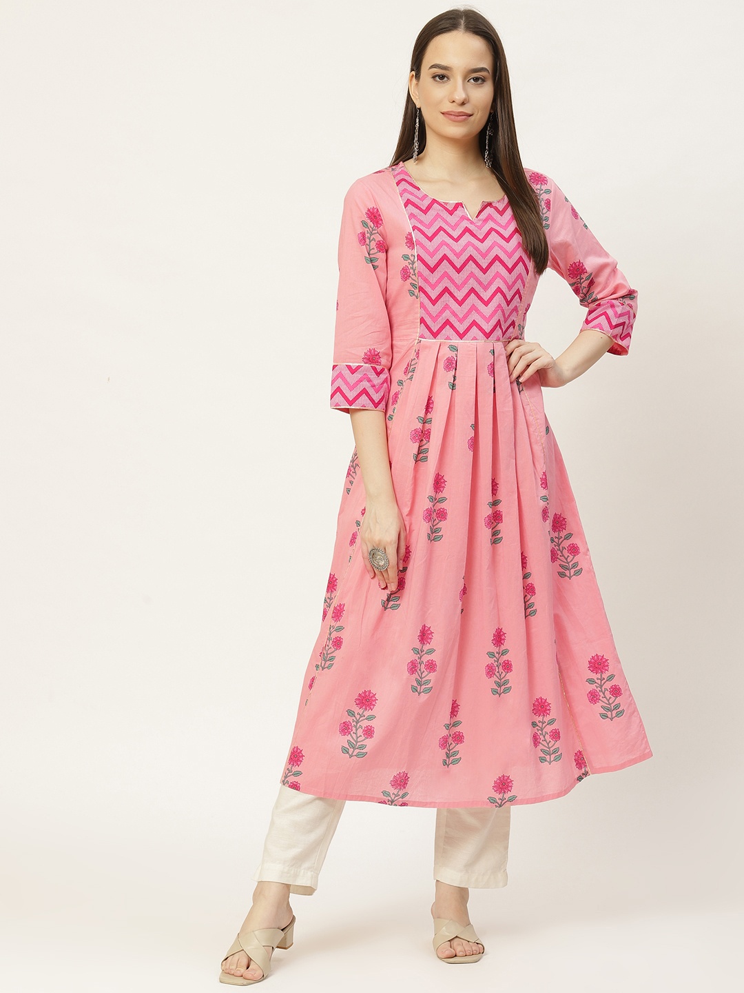 

FABRIC FITOOR Women Pink Ethnic Motifs Printed Anarkali Kurta
