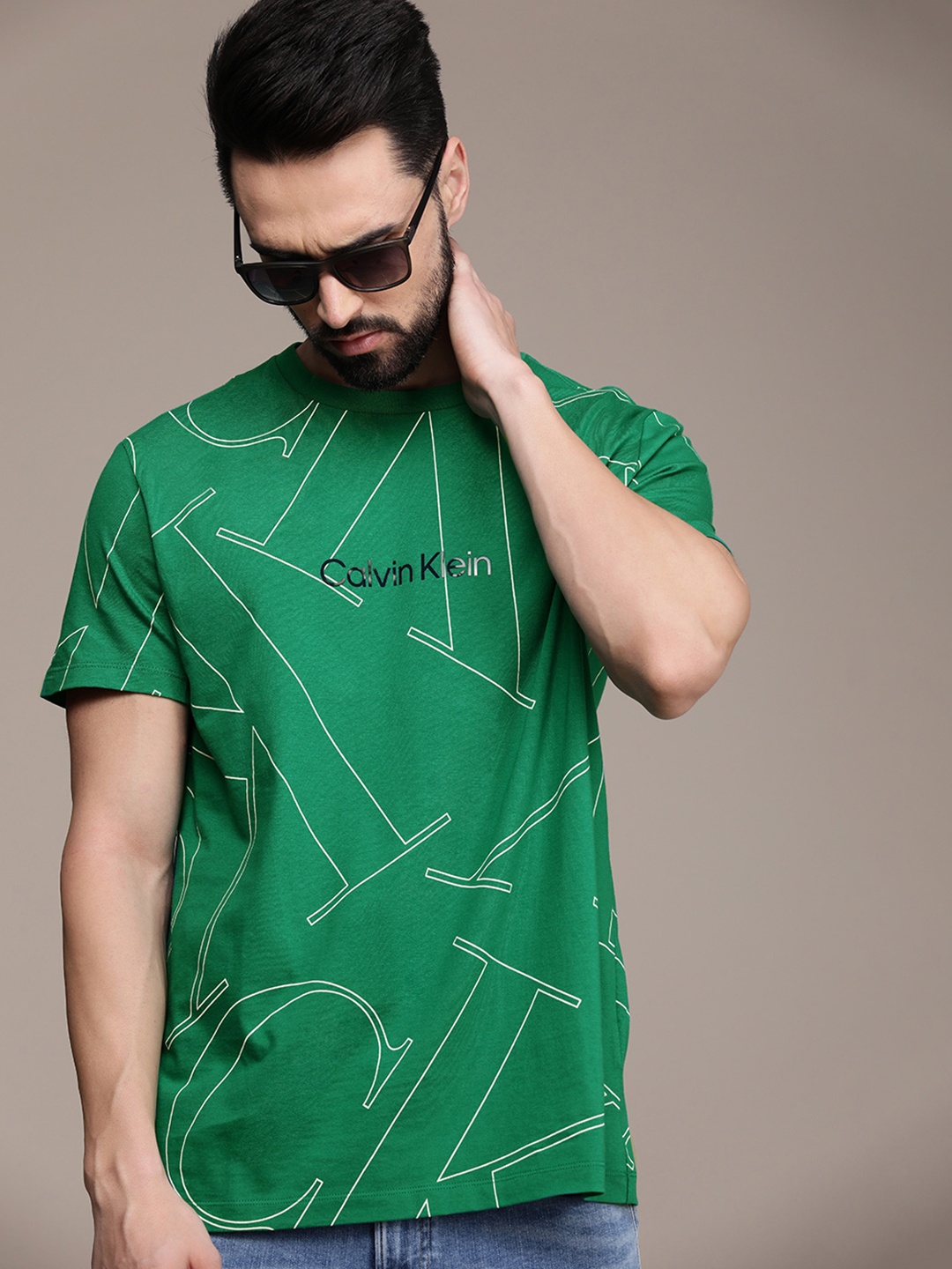 

Calvin Klein Jeans Men Green & Off White Brand Logo Printed Applique Pure Cotton T-shirt