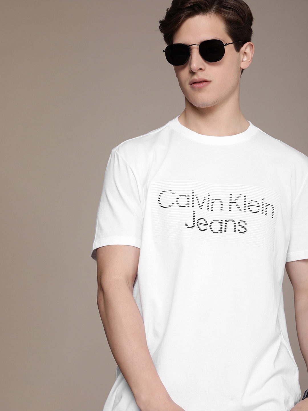 

Calvin Klein Jeans Men White Brand Logo Printed T-shirt