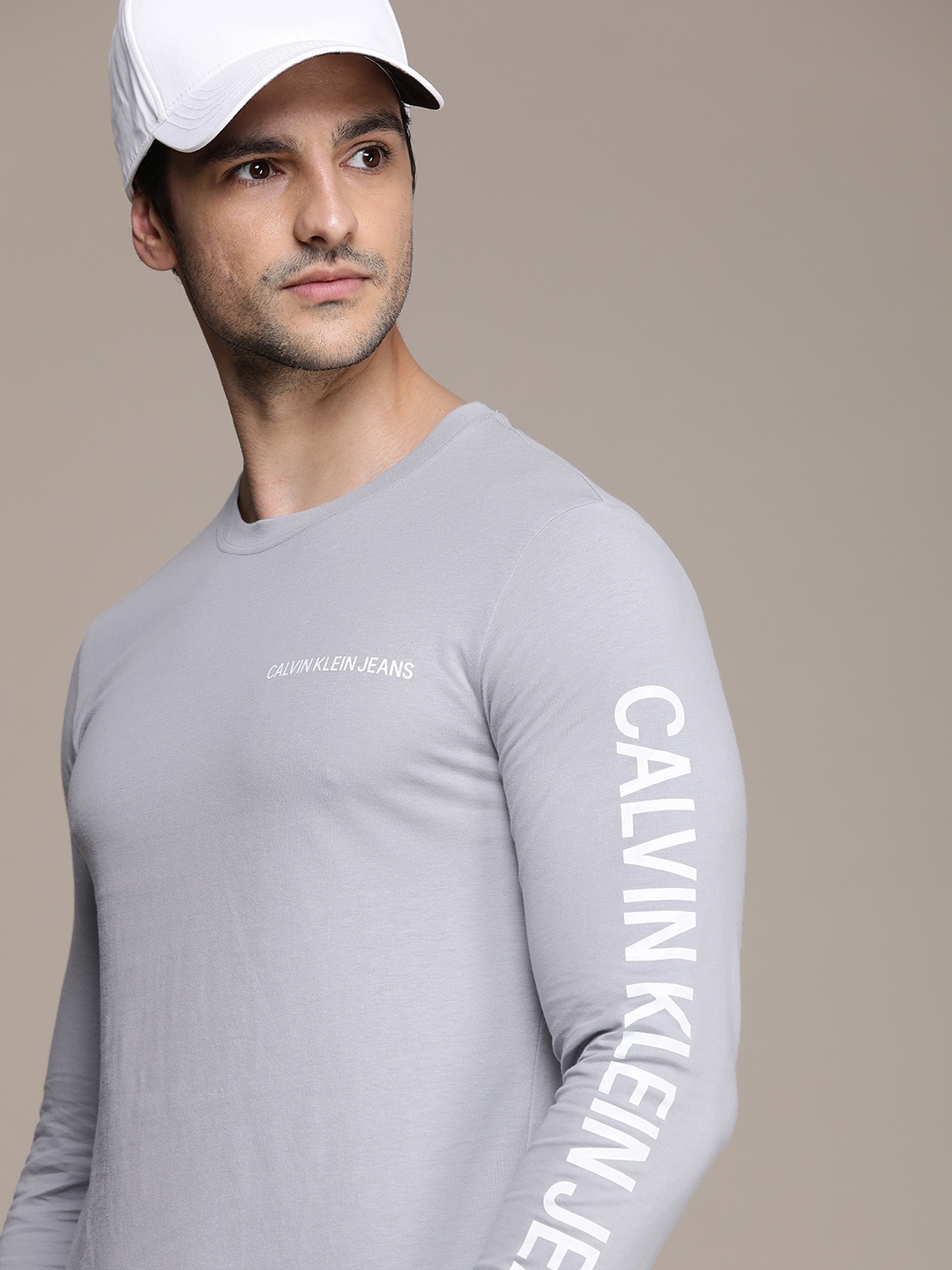 

Calvin Klein Jeans Men Grey Brand Logo Printed Slim Fit Organic Cotton T-shirt