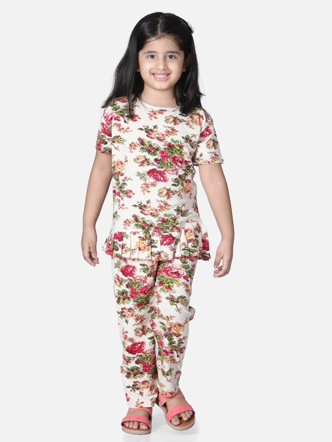 

Cutiekins Girls Off White & Pink Floral Printed Top with Pyjamas