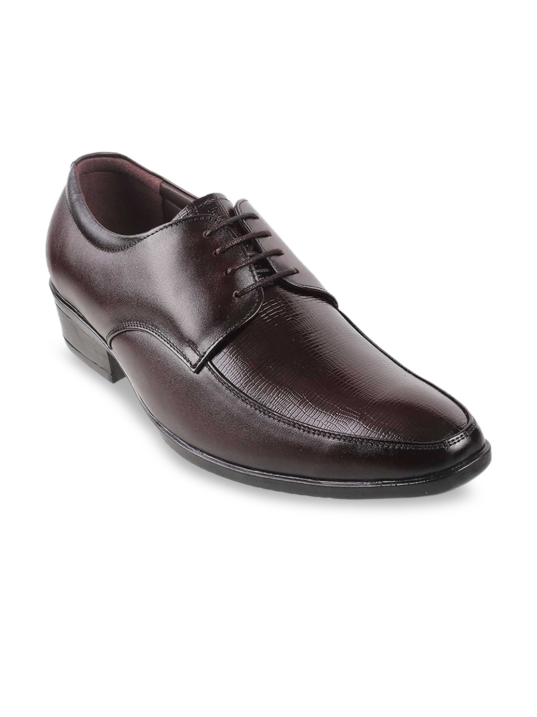 

Mochi Men Maroon Solid Leather Formal Derbys