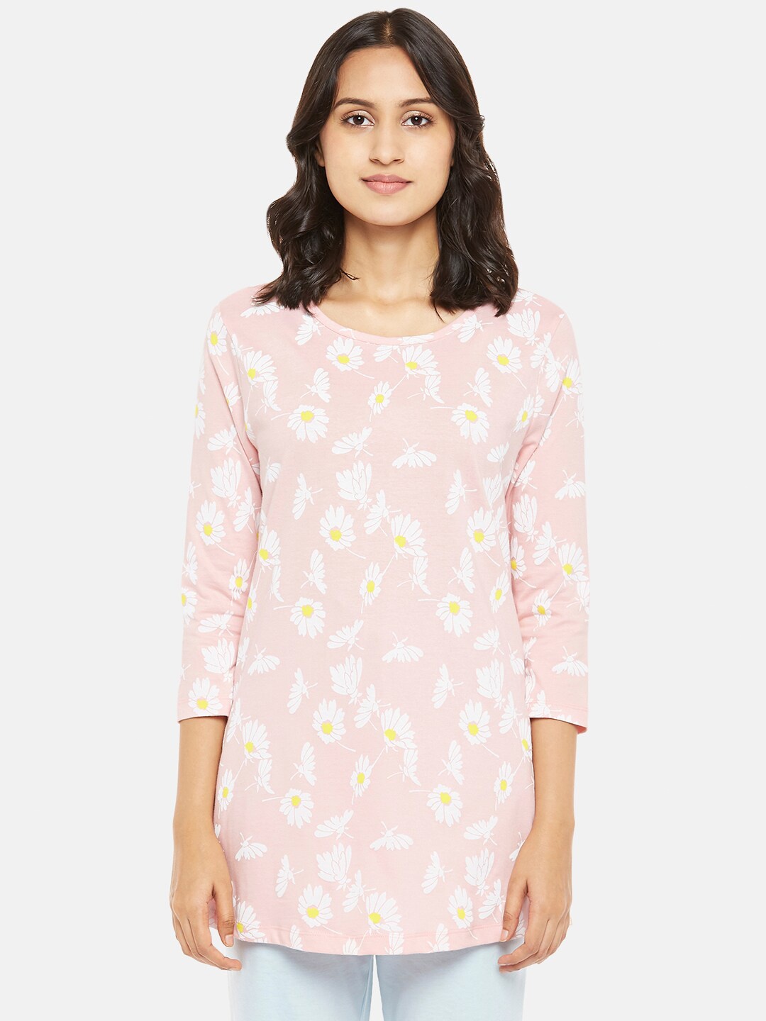 

Dreamz by Pantaloons Pink Floral Printed Regular Lounge tshirt