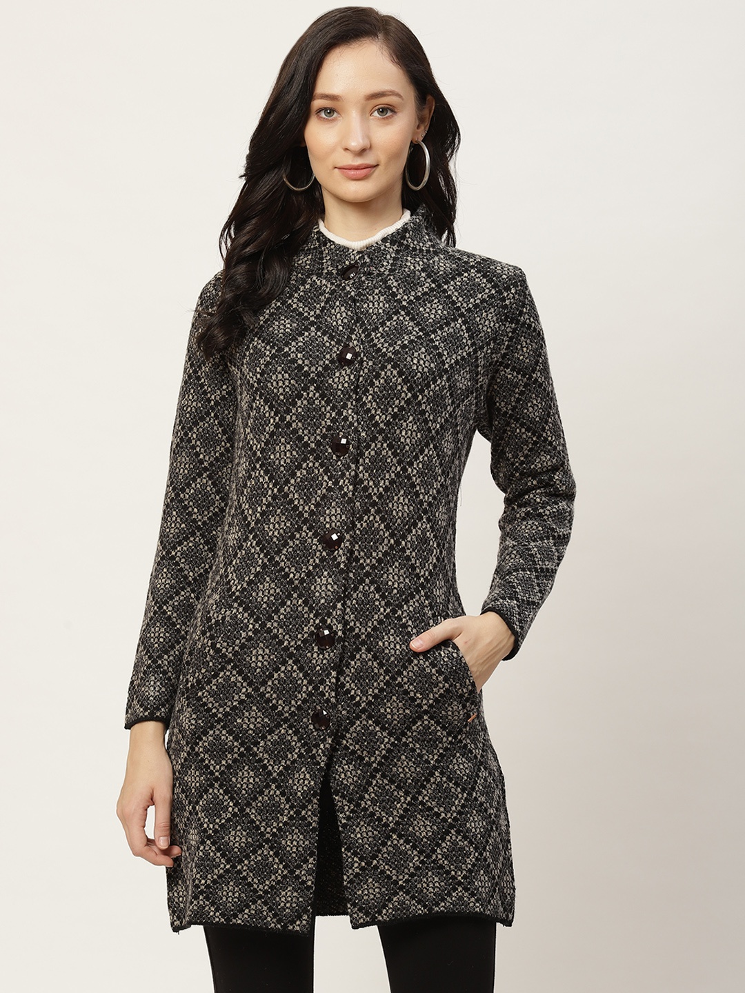 

Duke Women Black & Grey Geometric Woven Design Longline Cardigan