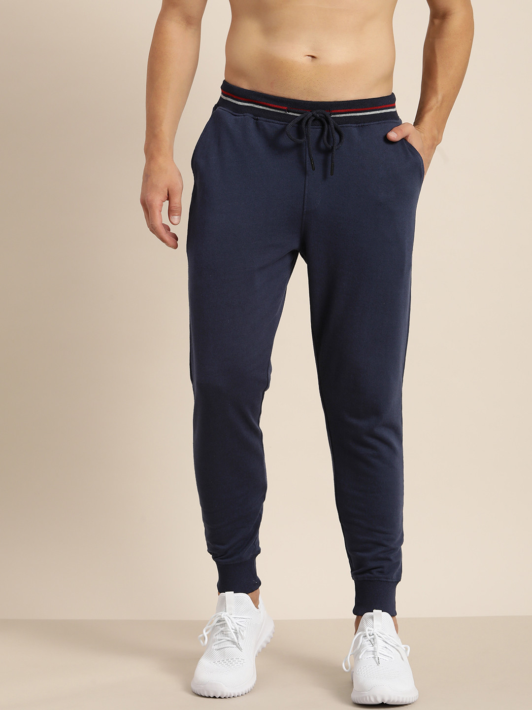 

Invictus Indoor Men Navy Blue Solid Joggers