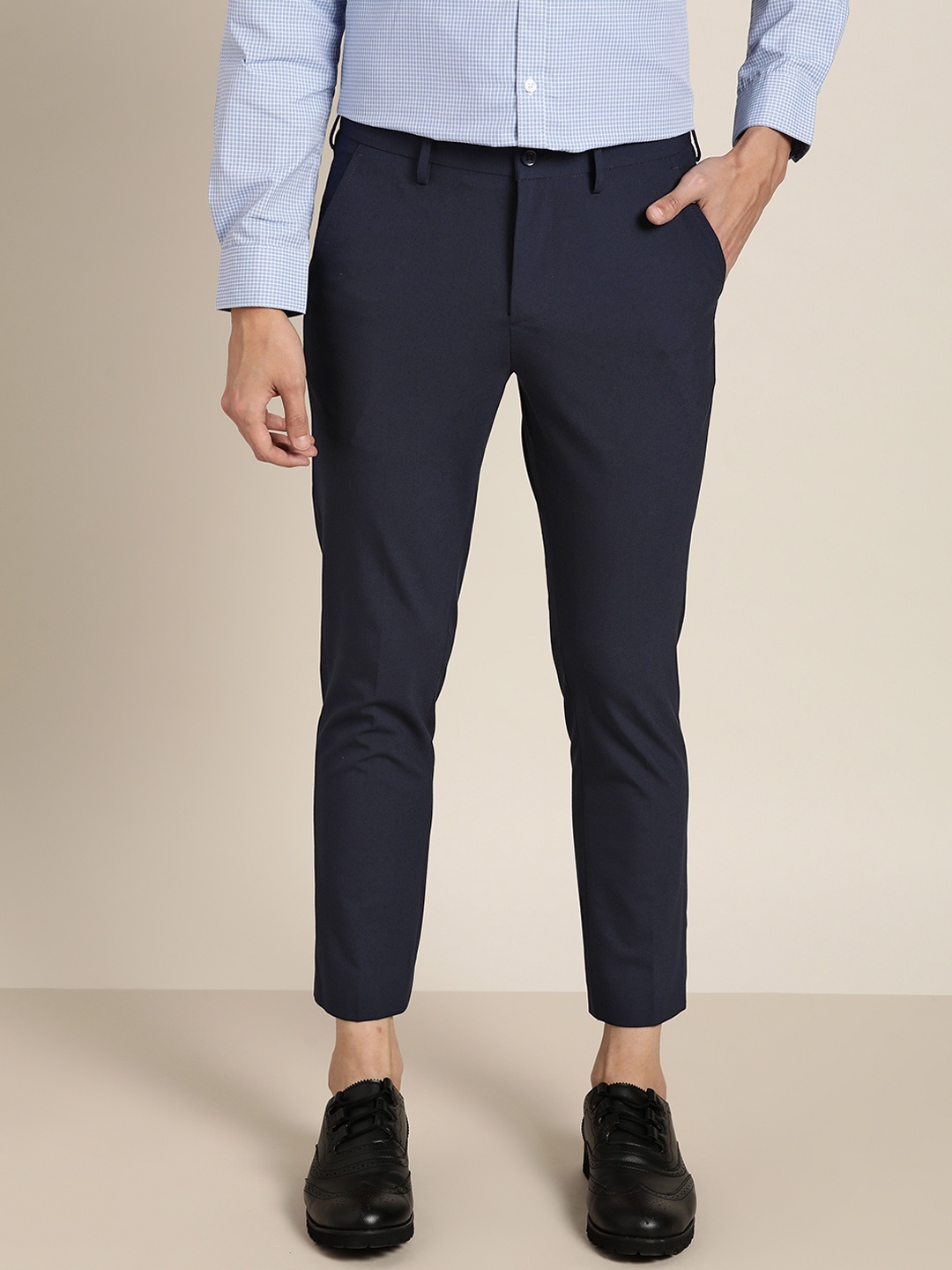 

INVICTUS Men Navy Blue Solid Slim Fit Stretchable Formal Trousers