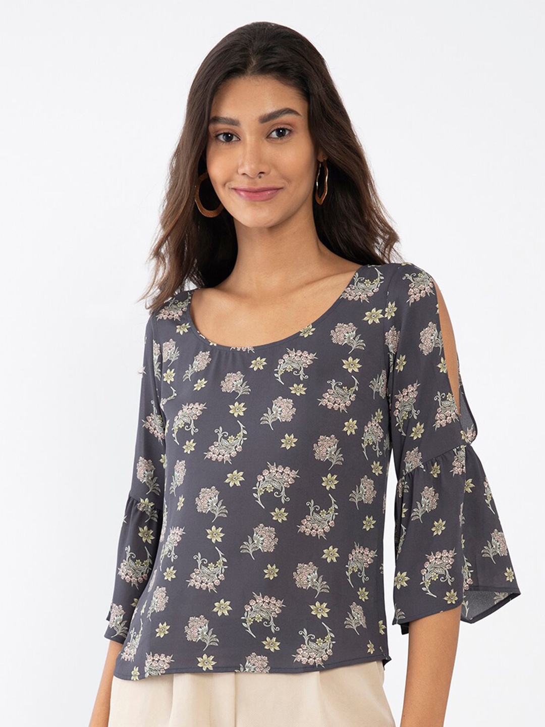 

Zink London Grey Floral Regular Top
