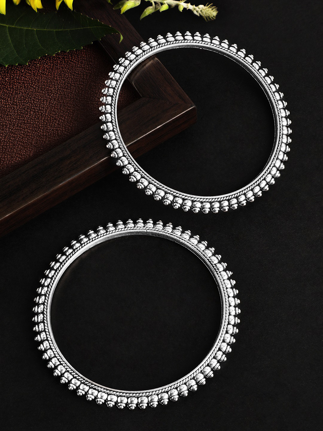 

Rubans Women Oxidised Silver-Plated Handcrafted Set Of 2 Bangles