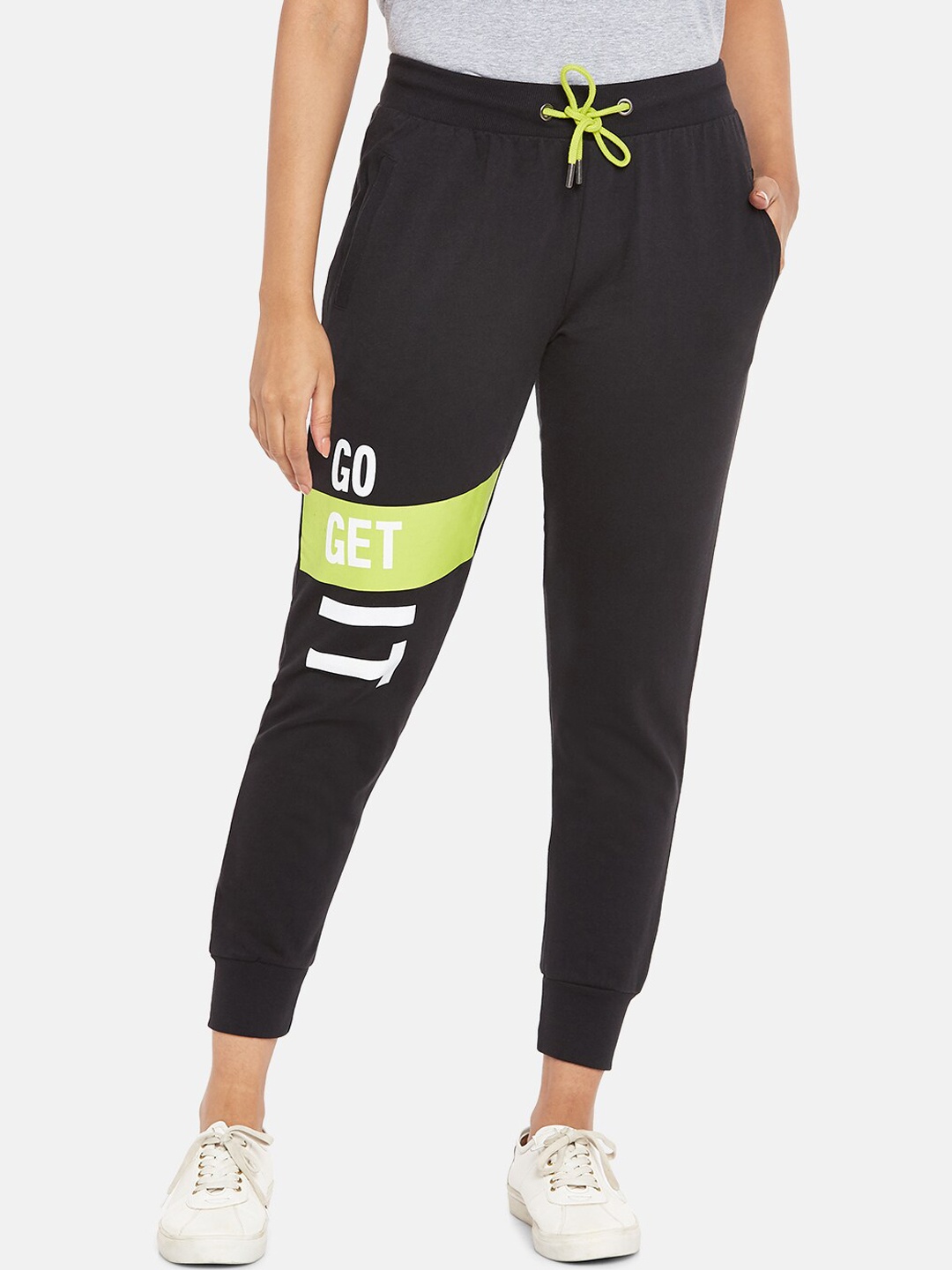 

People Women Black Solid Pure Cotton Straight-Fit Joggers