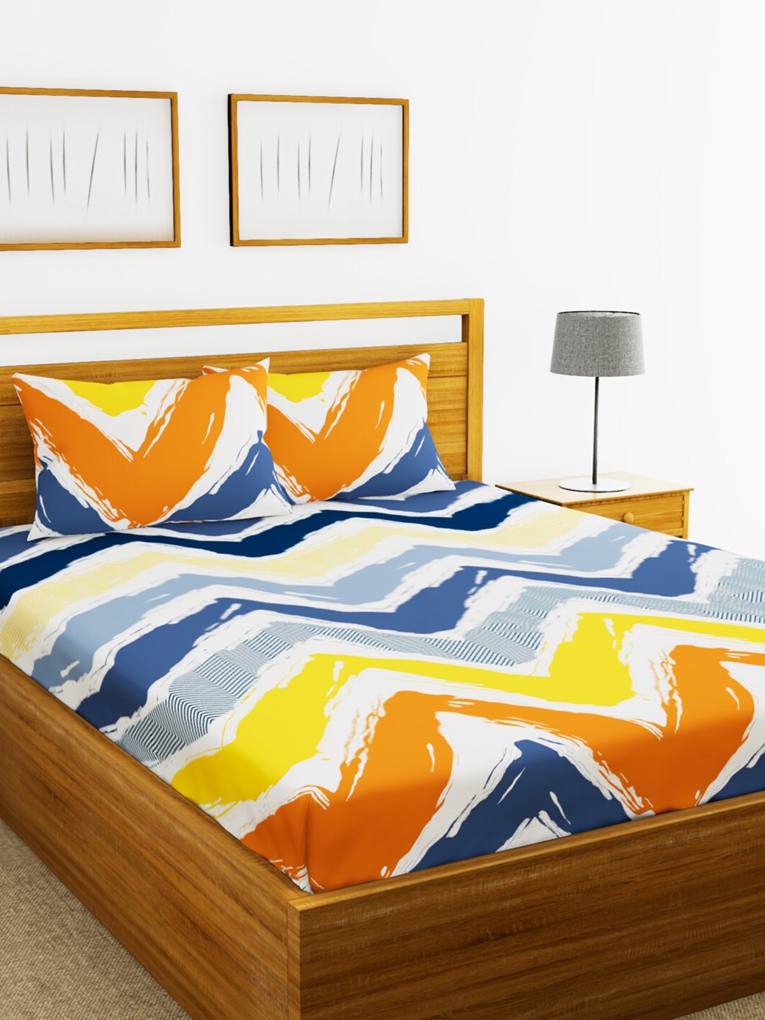 

BIANCA White & Orange Graphic 152 TC Queen Bedsheet with 2 Pillow Covers