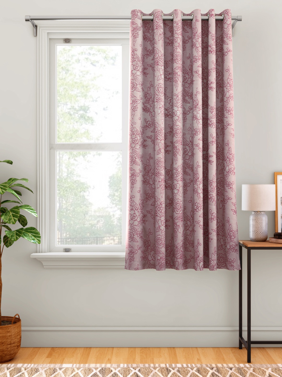 

Aura Pink Floral Patterned Window Curtain