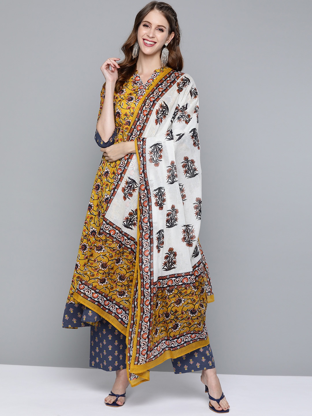 

HERE&NOW Women Mustard Yellow & Navy Blue Printed Pure Cotton Kurta Set