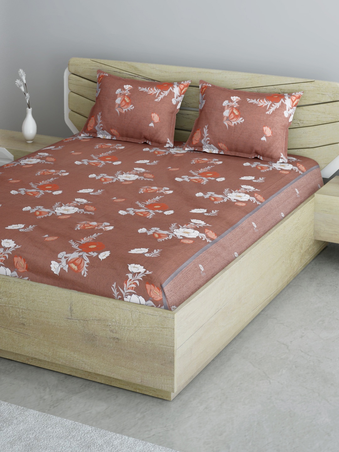

Aura Brown & White Cotton Floral Print 144 TC 120 GSM Queen Bedsheet with 2 Pillow Covers