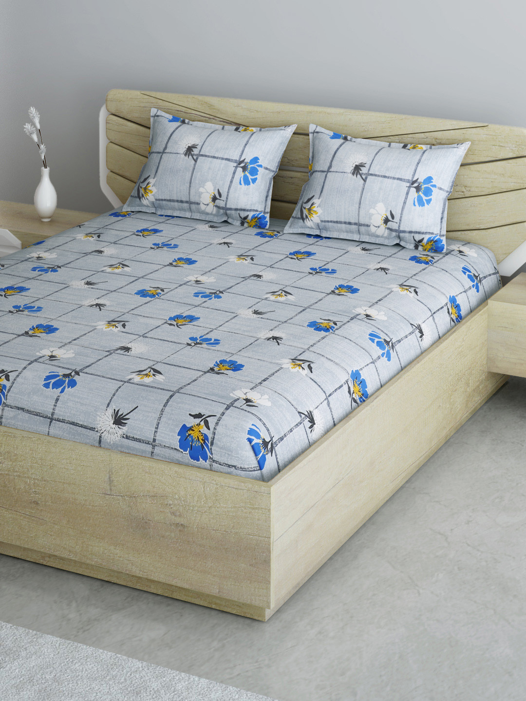 

Aura Blue & Yellow Floral 144 TC 120 GSM Queen Bedsheet with 2 Pillow Covers