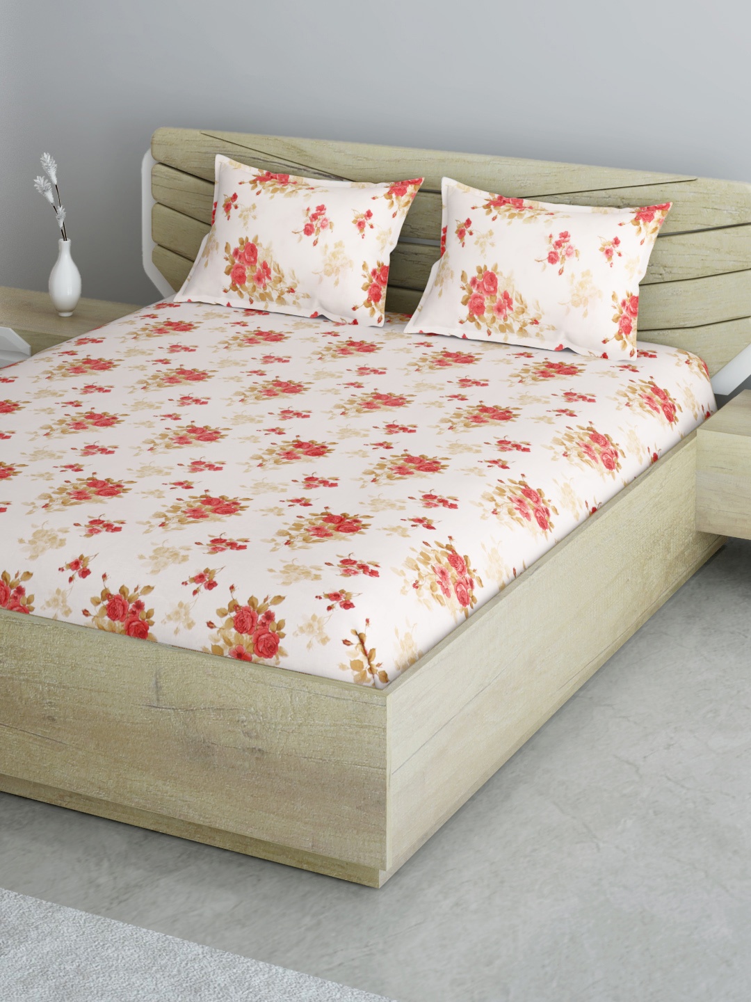 

Aura Red & White Floral 144 TC 120 GSM Queen Bedsheet with 2 Pillow Covers