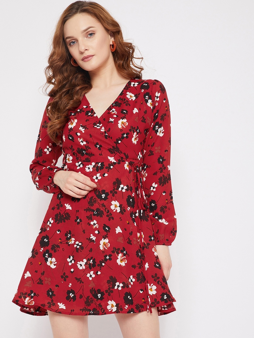 

Berrylush Women Red & White Floral Printed Wrap Dress