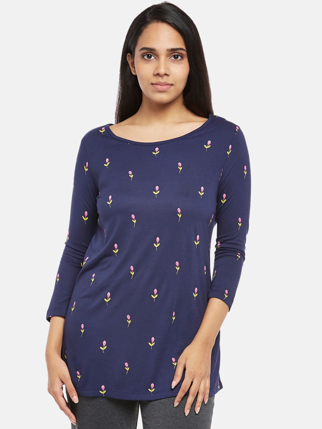 

Dreamz by Pantaloons Women Navy Blue & Pink Floral Printed T-shirt