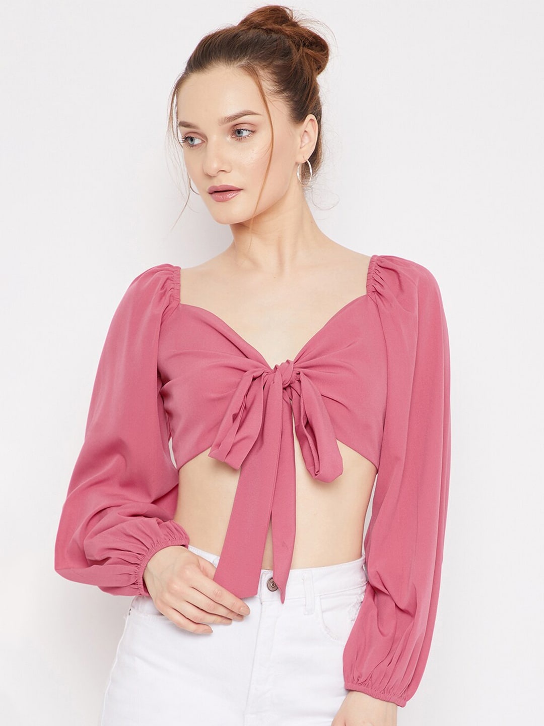 

Berrylush Pink Sweetheart Neck Crepe Crop Top