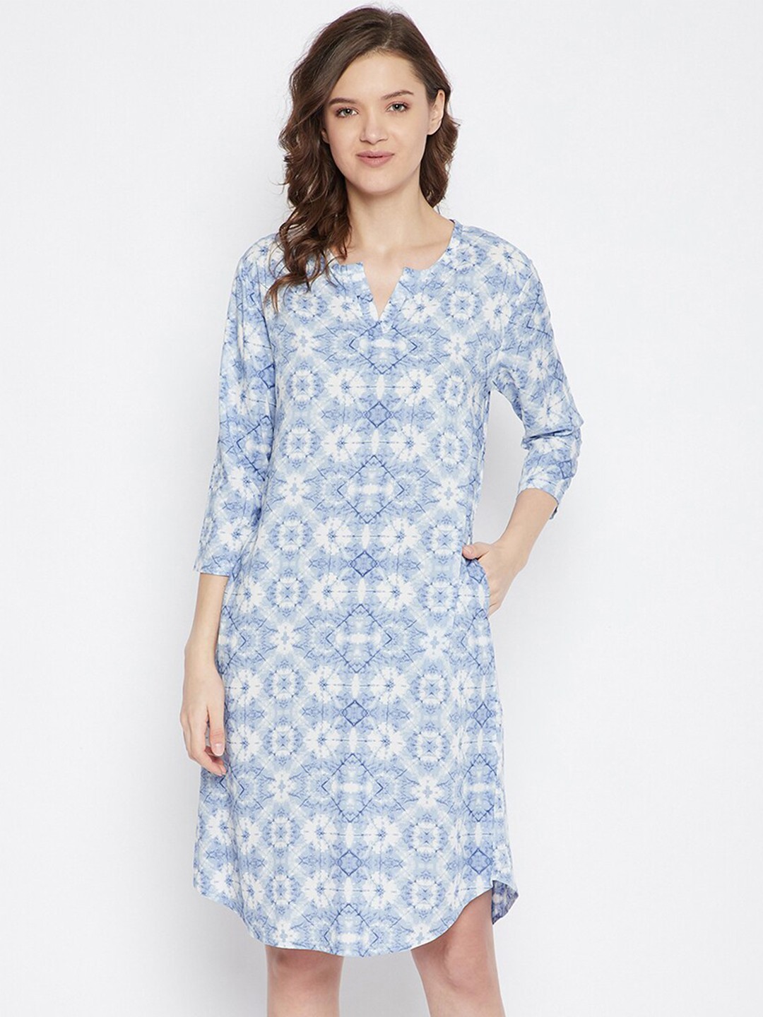 

Hypernation Woman Blue Nightdress