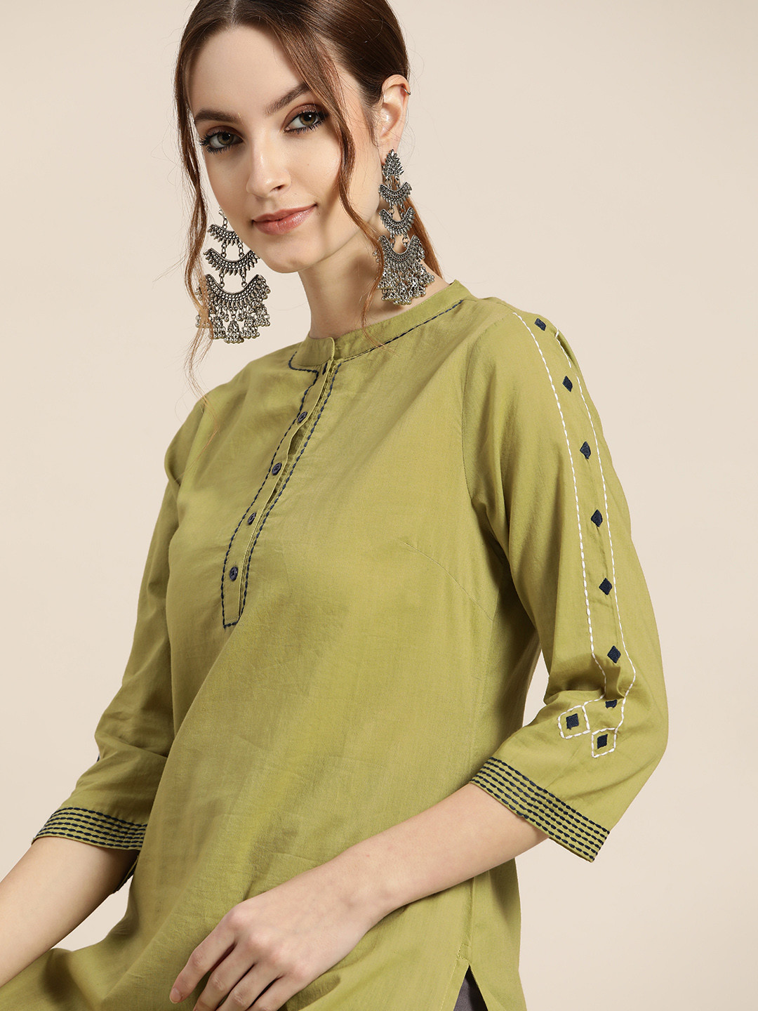 

Moda Rapido Women Olive Green Pure Cotton Solid Straight Kurta