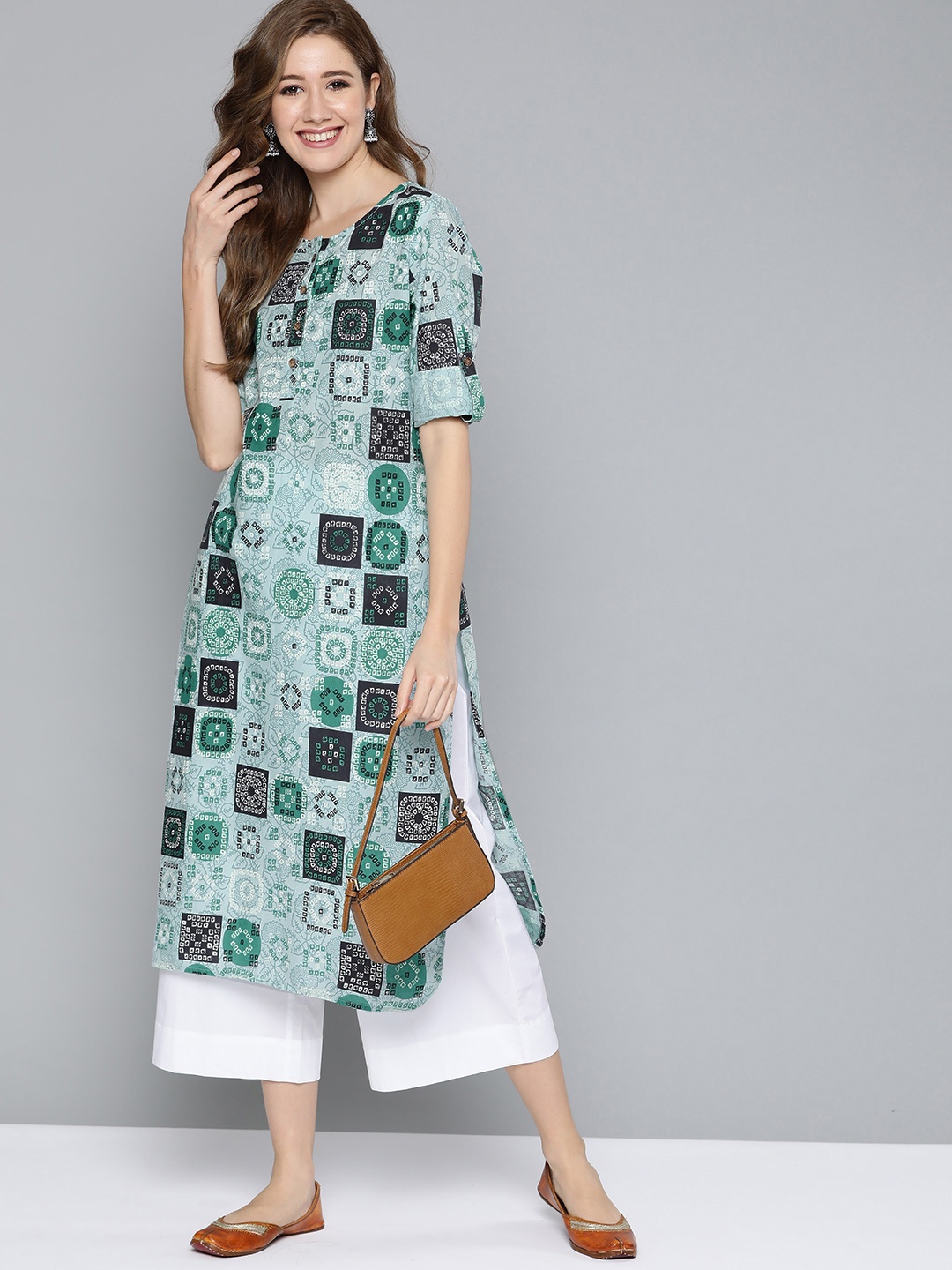 

HERE&NOW Women Green & Black Pure Cotton Ethnic Motifs Printed Straight Kurta