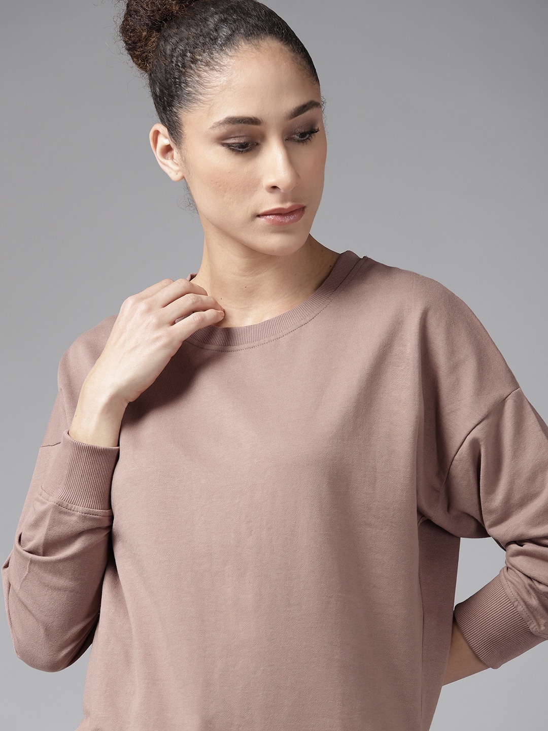 

Roadster Women Mauve Sweatshirt