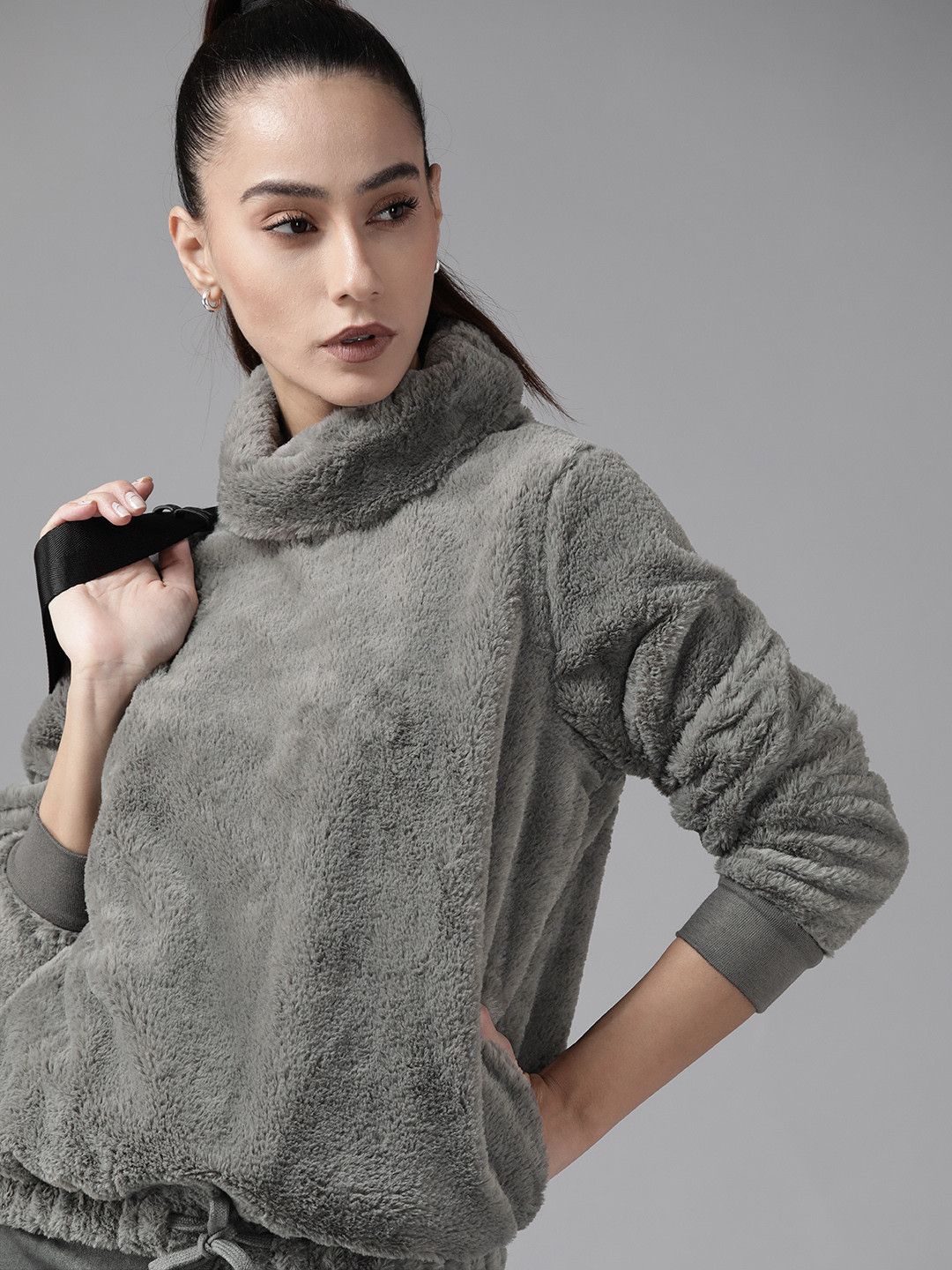

Roadster Women Grey Solid Sweatshirt