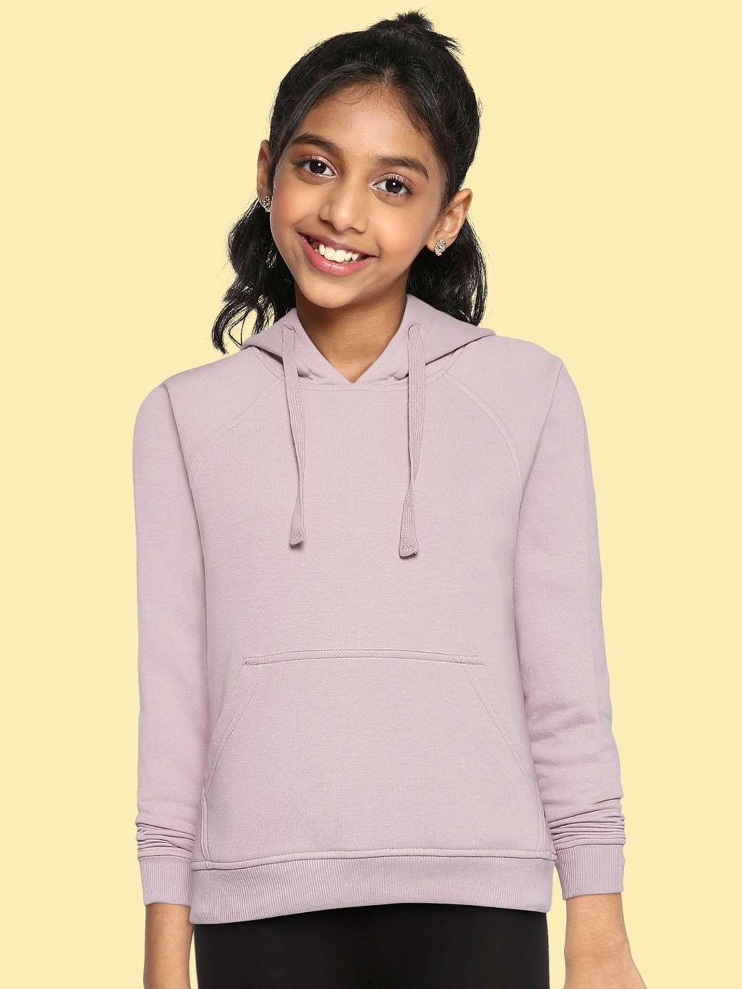 

UTH by Roadster Girls Lavender Hooded Sweatshirt