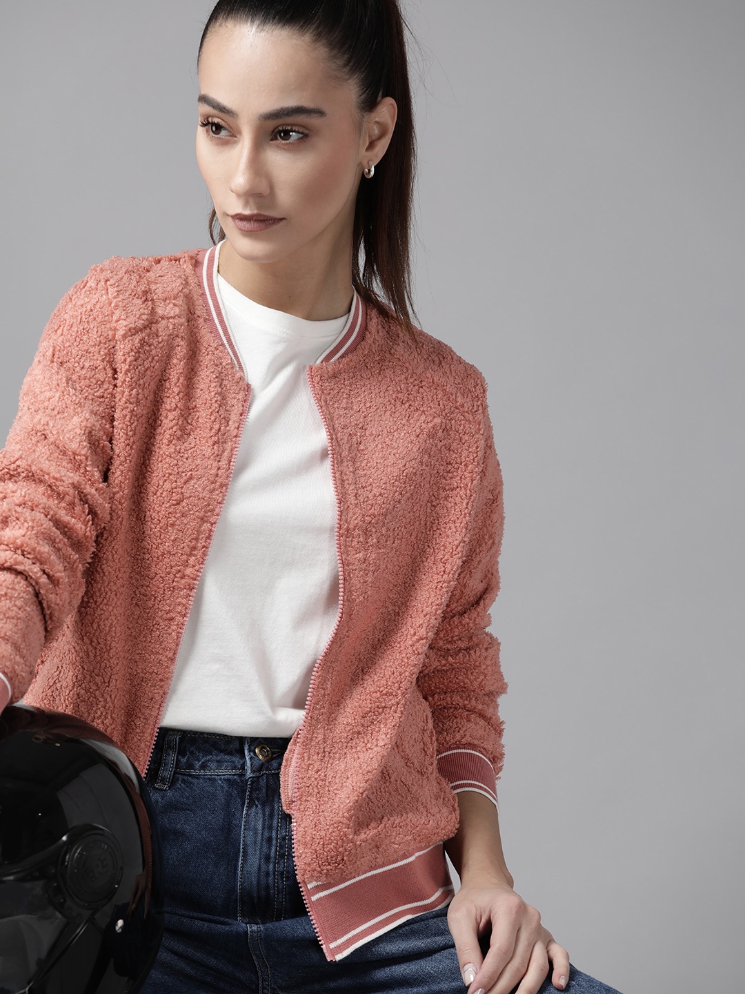 

Roadster Women Pink Solid Sherpa Sweatshirt
