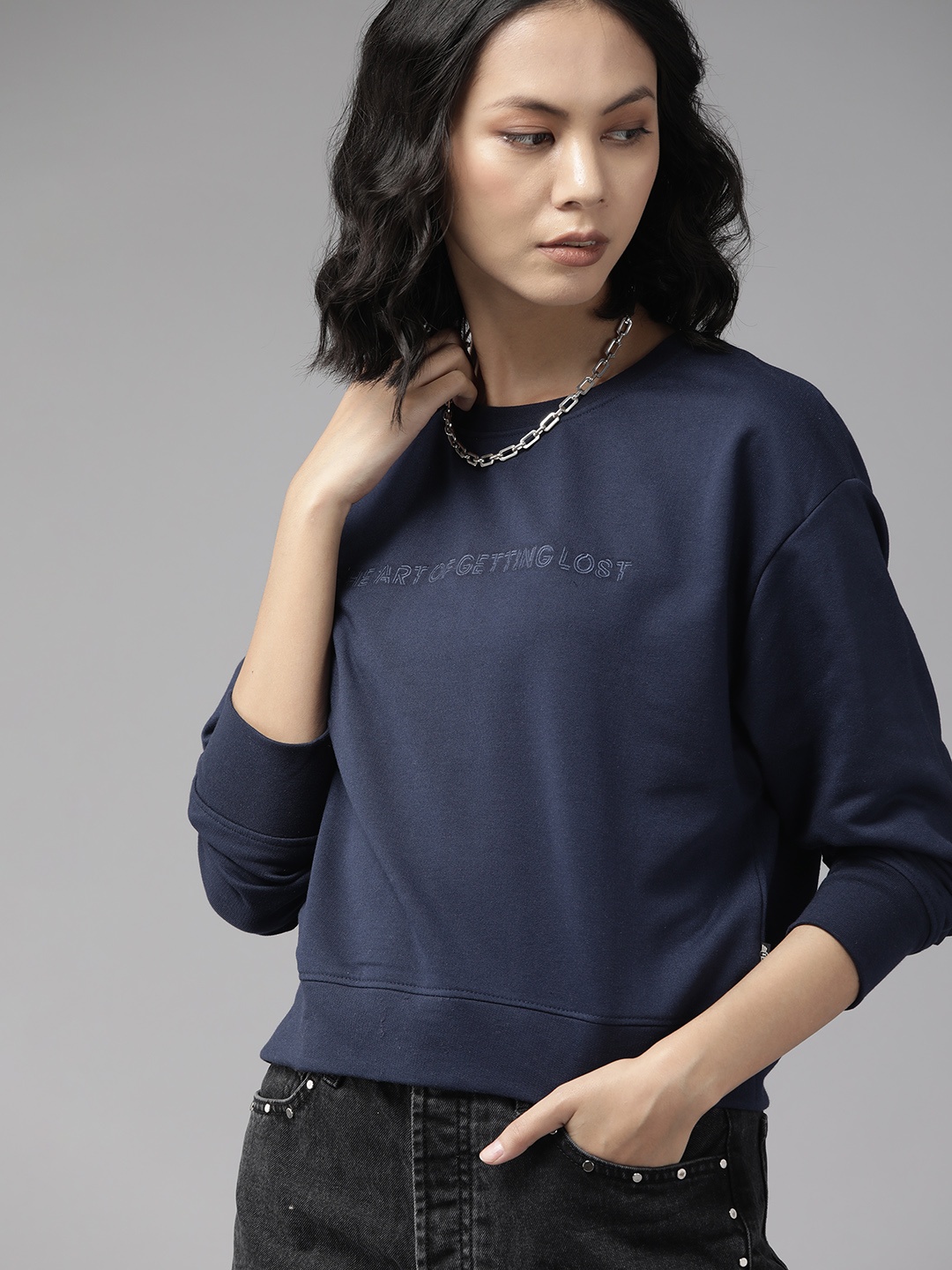 

The Roadster Lifestyle Co. Women Navy Blue Applique Knitted Pullover
