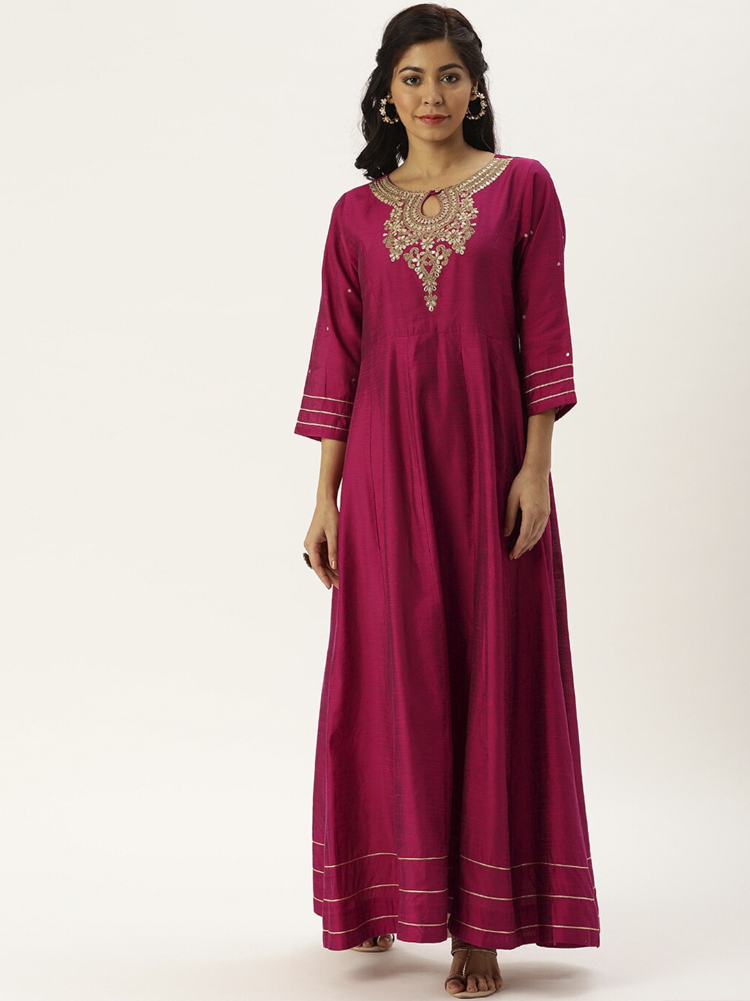 

Varanga Women Magenta Ethnic Motifs Embroidered Keyhole Neck Gotta Patti Anarkali Kurta