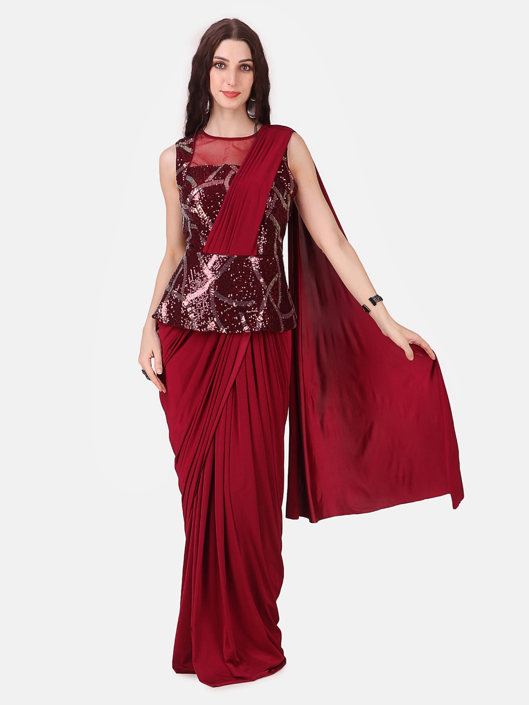 

Grancy Red Embellished Velvet Maxi Dress