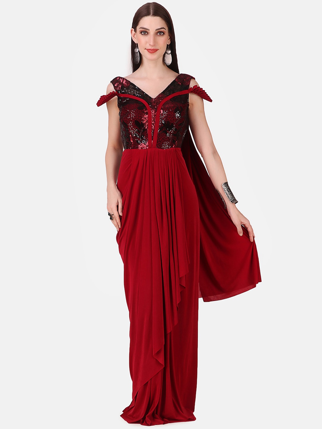 

Grancy Maroon & Black Embellished Velvet Maxi Dress
